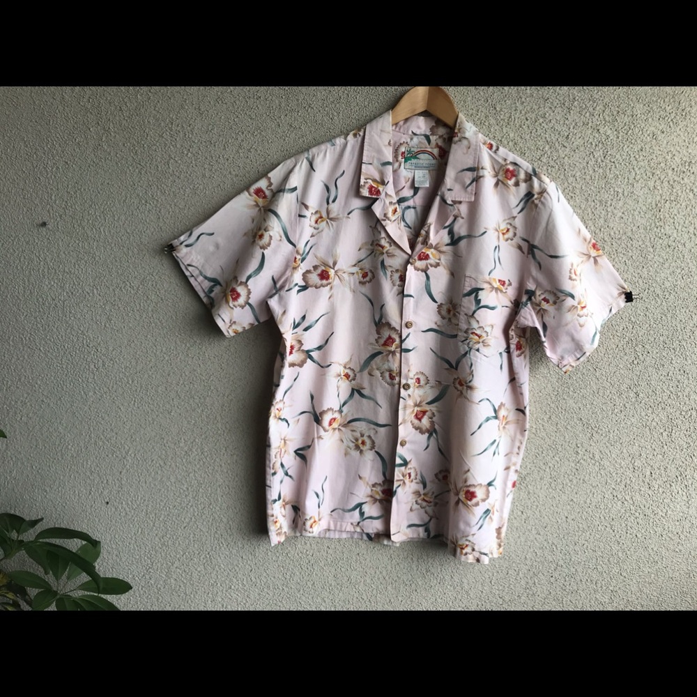 Paradise Found Aloha Shirt circa 1960-70